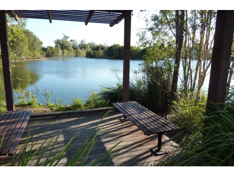 15 Woodland Crt, Murrumba Downs QLD 4503