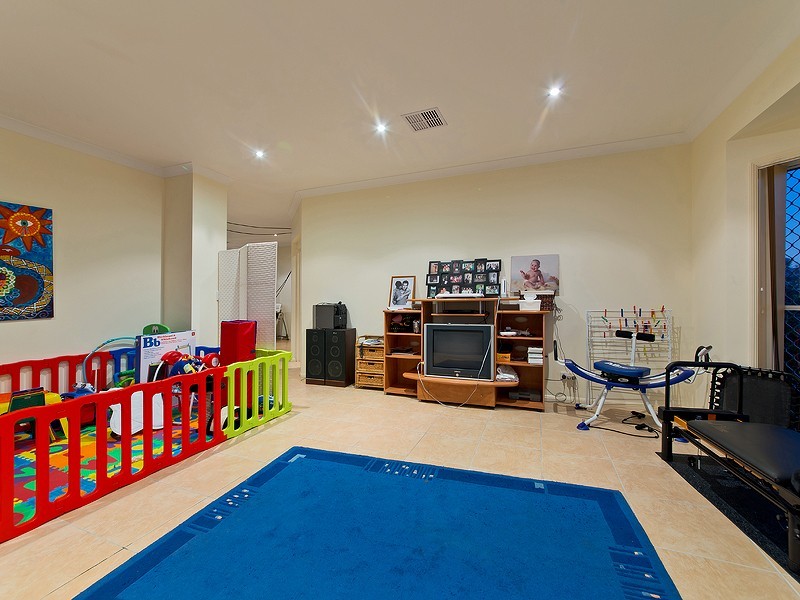 20 St Clair Court, Narangba QLD 4504