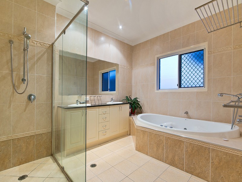 20 St Clair Court, Narangba QLD 4504