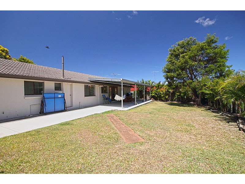 15 Tarcutta Street, Cleveland QLD 4163