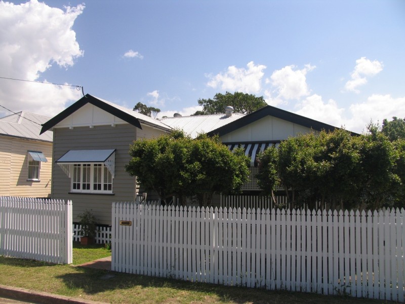 35 Aylesford Street, Annerley QLD 4103