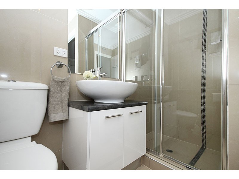 4/42 Harold Street, Holland Park QLD 4121