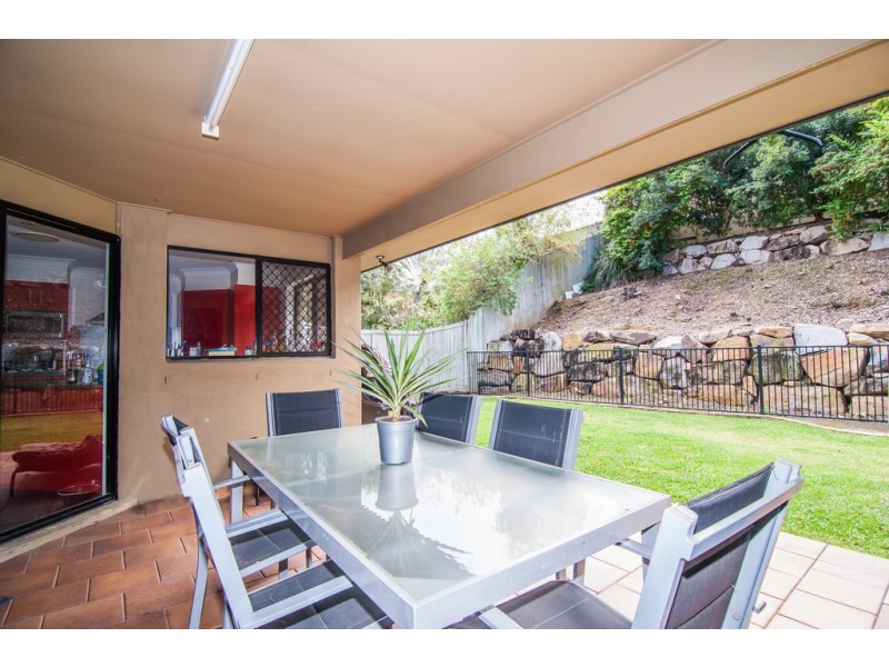 1 Sunbeam Court, Eatons Hill QLD 4037