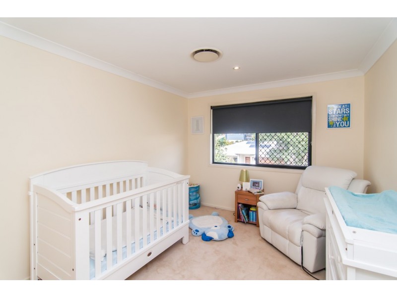 1 Sunbeam Court, Eatons Hill QLD 4037