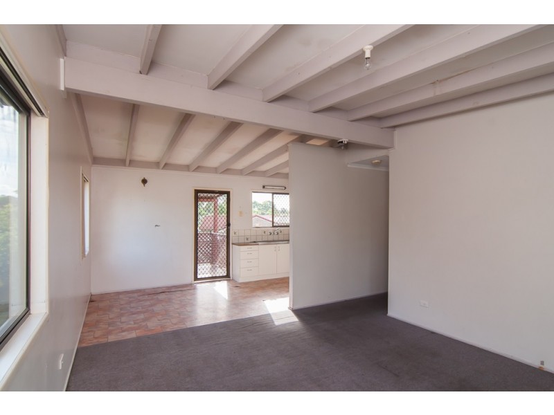 4 Kenneth Street, Morayfield QLD 4506