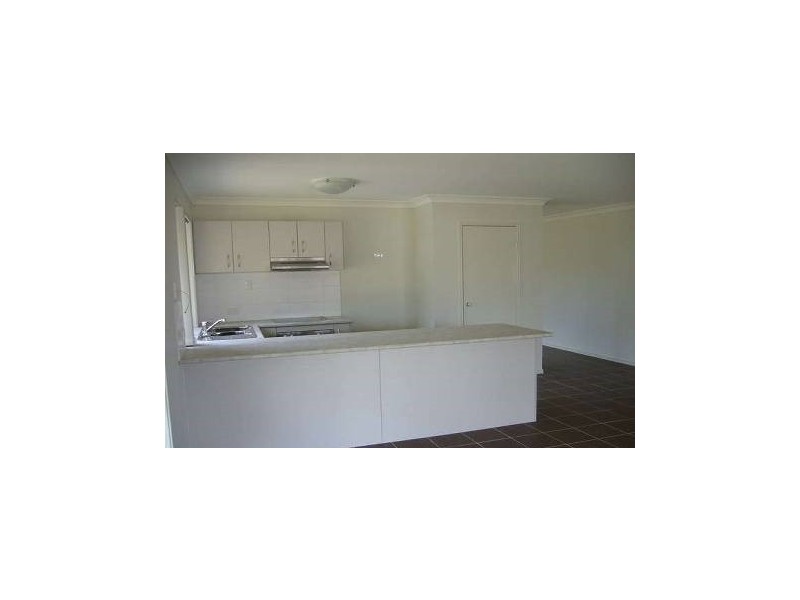 5 Damber Close, Morayfield QLD 4506