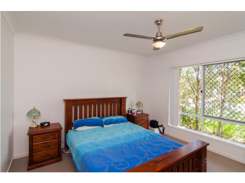 6 Sears Parade, North Lakes QLD 4509