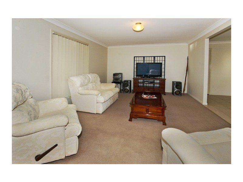 10 Denson Street, Morayfield QLD 4506