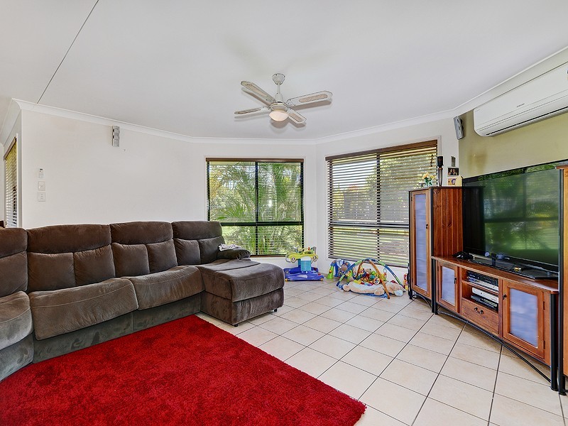 10 Whitfield Court, Narangba QLD 4504