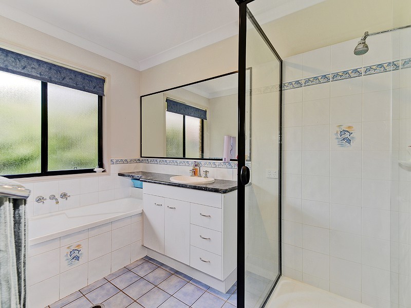 10 Whitfield Court, Narangba QLD 4504