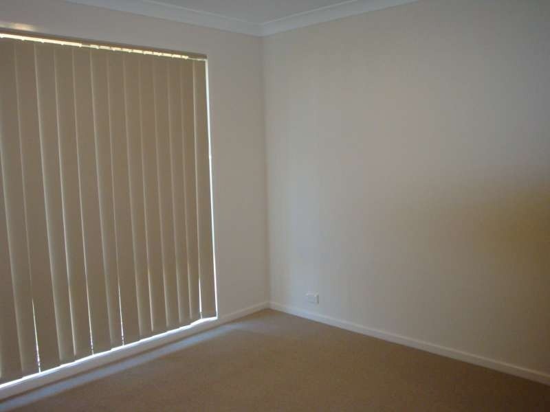 11 Diane Parade, Kallangur QLD 4503