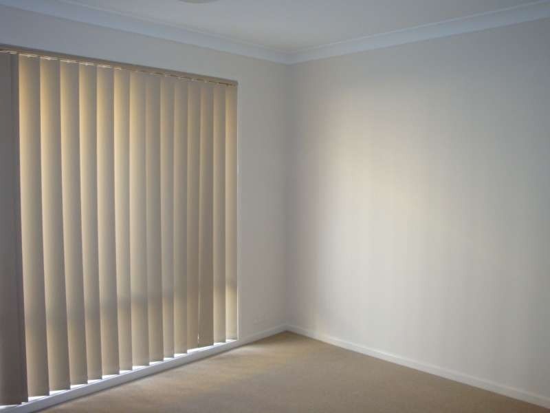 11 Diane Parade, Kallangur QLD 4503