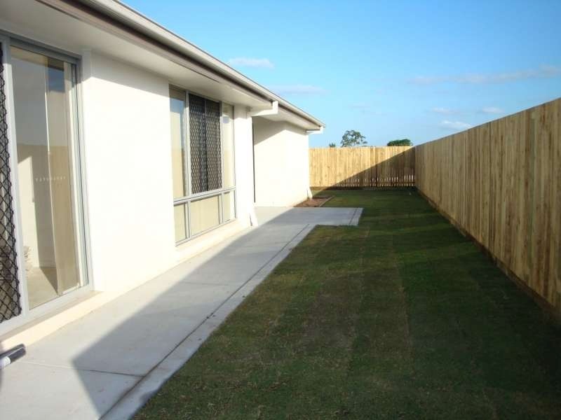 11 Diane Parade, Kallangur QLD 4503