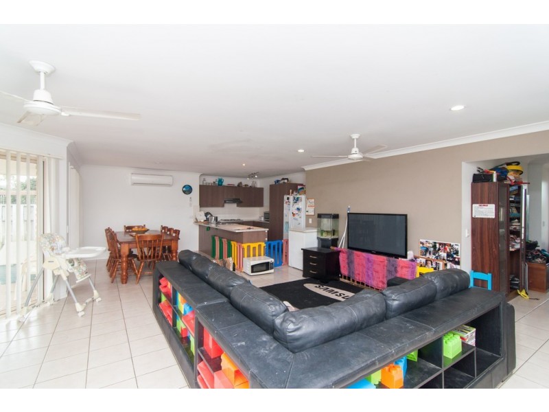 16 Hind Court, Bellmere QLD 4510