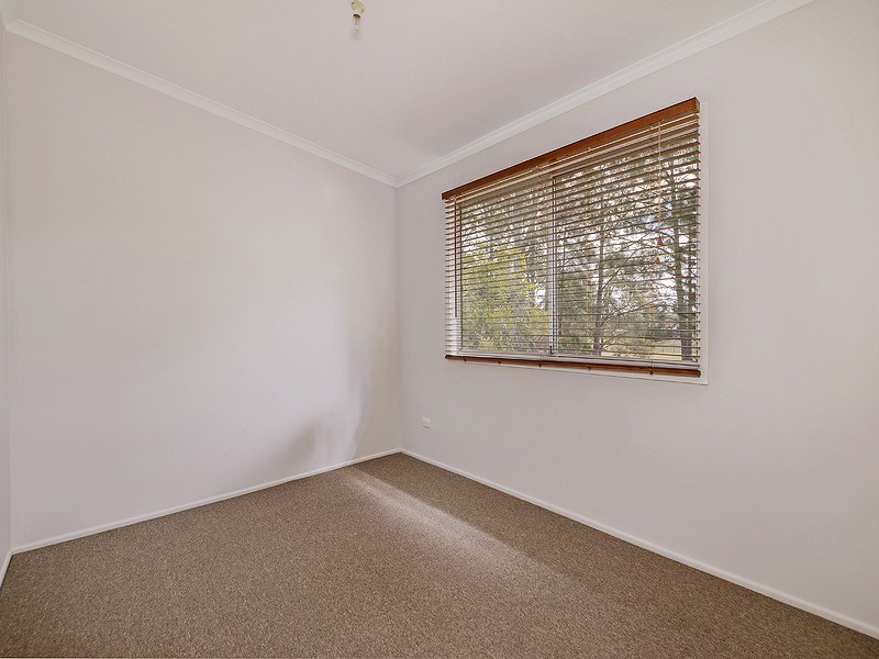 24 Kirkcaldy Street, Morayfield QLD 4506