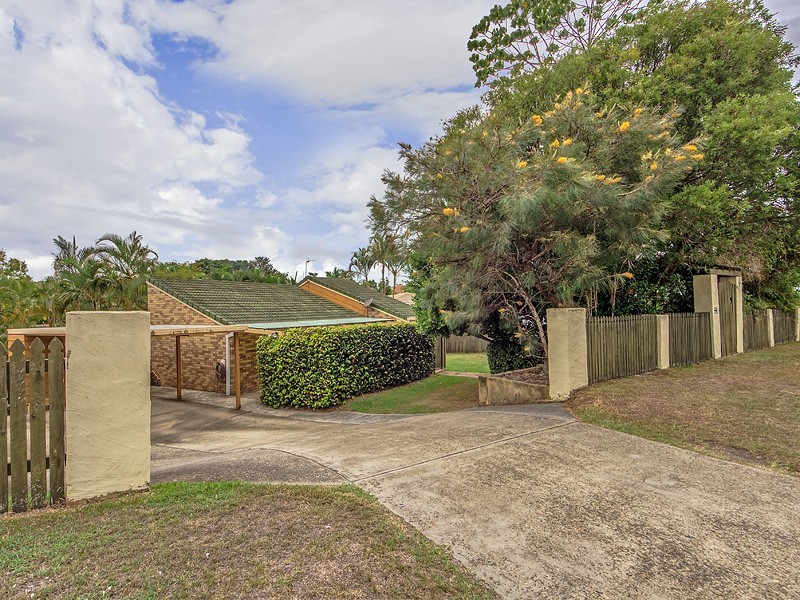 33 Freda Street, Ashmore QLD 4214