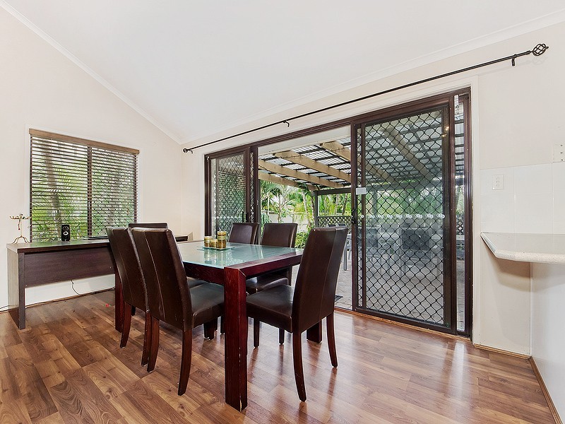 33 Freda Street, Ashmore QLD 4214