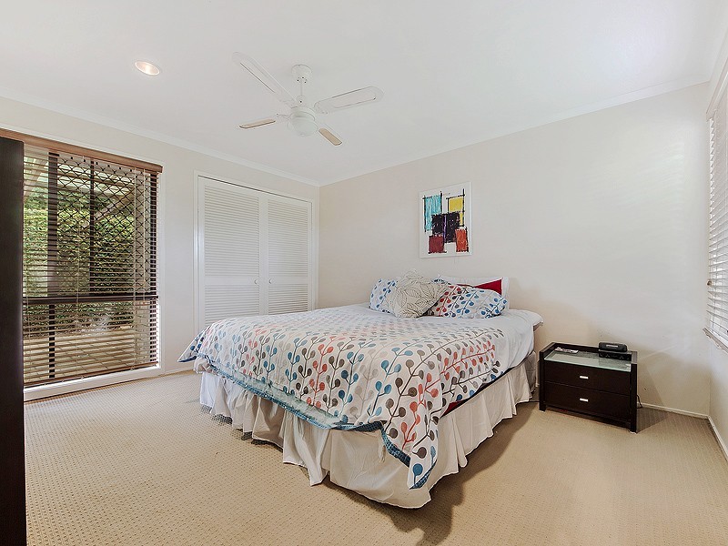 33 Freda Street, Ashmore QLD 4214