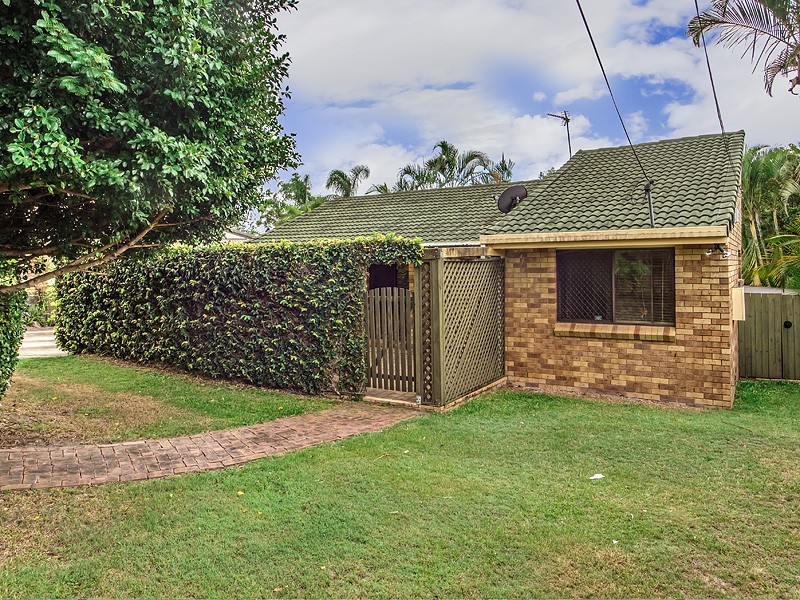 33 Freda Street, Ashmore QLD 4214