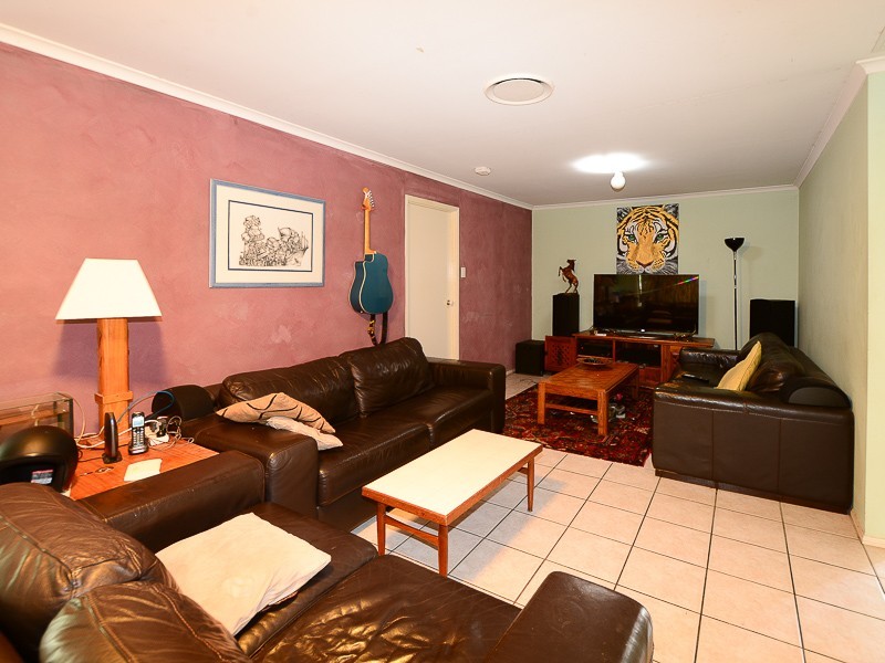 73 River Oak Drive, Helensvale QLD 4212