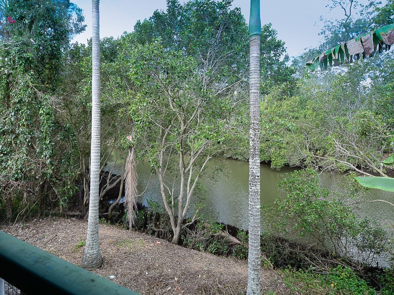 73 River Oak Drive, Helensvale QLD 4212