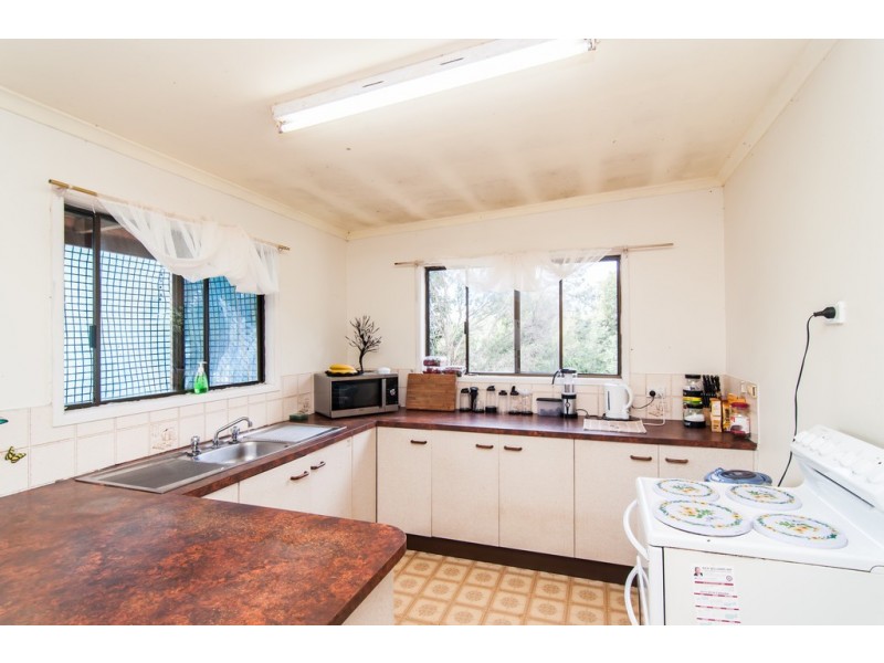 194 Beachmere Road, Caboolture QLD 4510