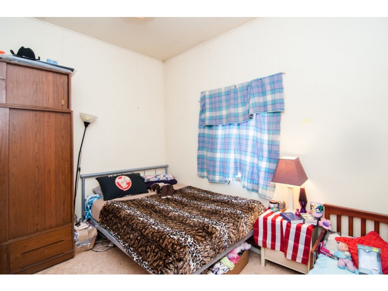 194 Beachmere Road, Caboolture QLD 4510