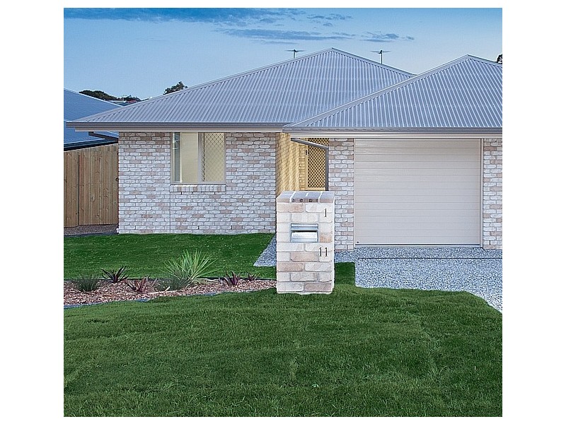 1 and 2/ 11 Applewood Court, Kallangur QLD 4503