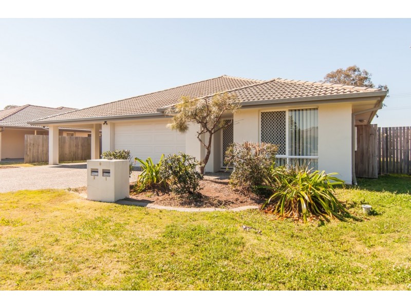1 and 2/ 9 Hellcat Circuit, Bray Park QLD 4500