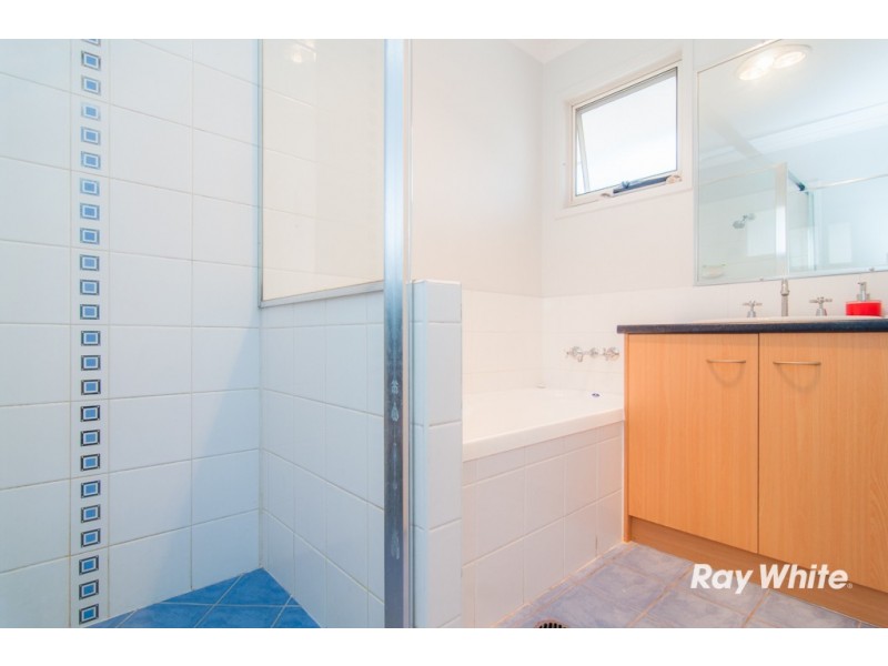 2/6 Station Road, Burpengary QLD 4505