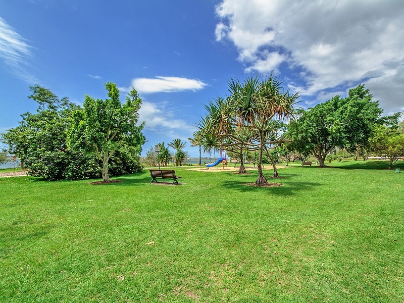 u5/35 Huth Street, Labrador QLD 4215