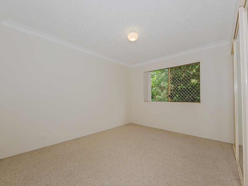 u5/35 Huth Street, Labrador QLD 4215