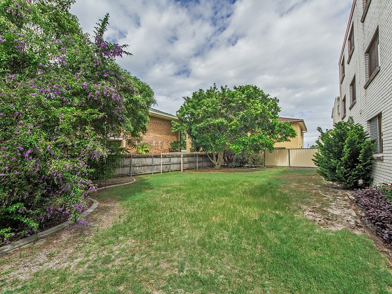 u7/3 Ahern Street, Labrador QLD 4215