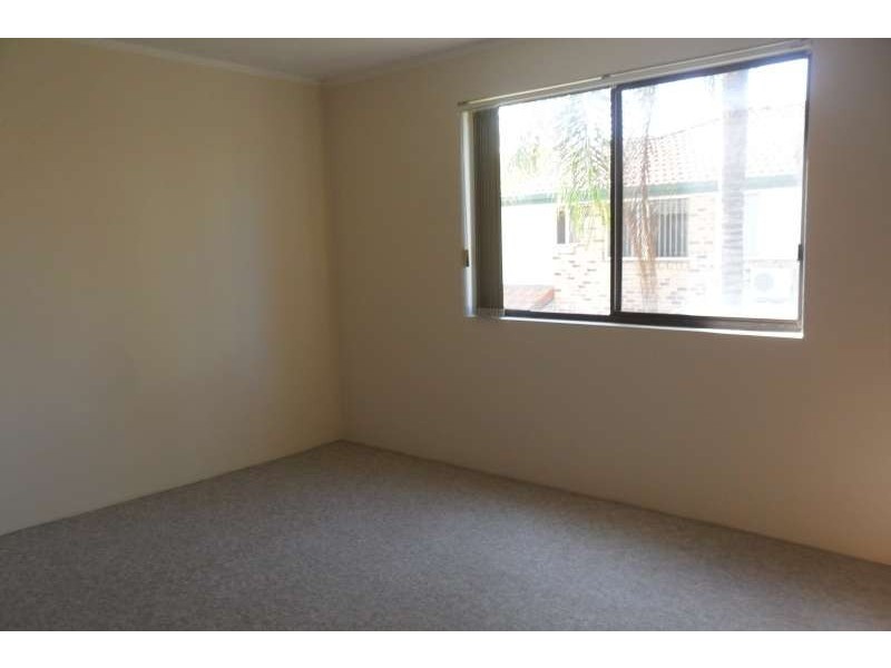 u7/3 Ahern Street, Labrador QLD 4215