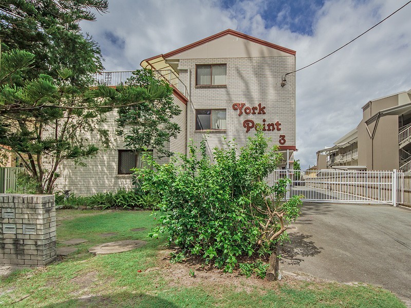 u7/3 Ahern Street, Labrador QLD 4215