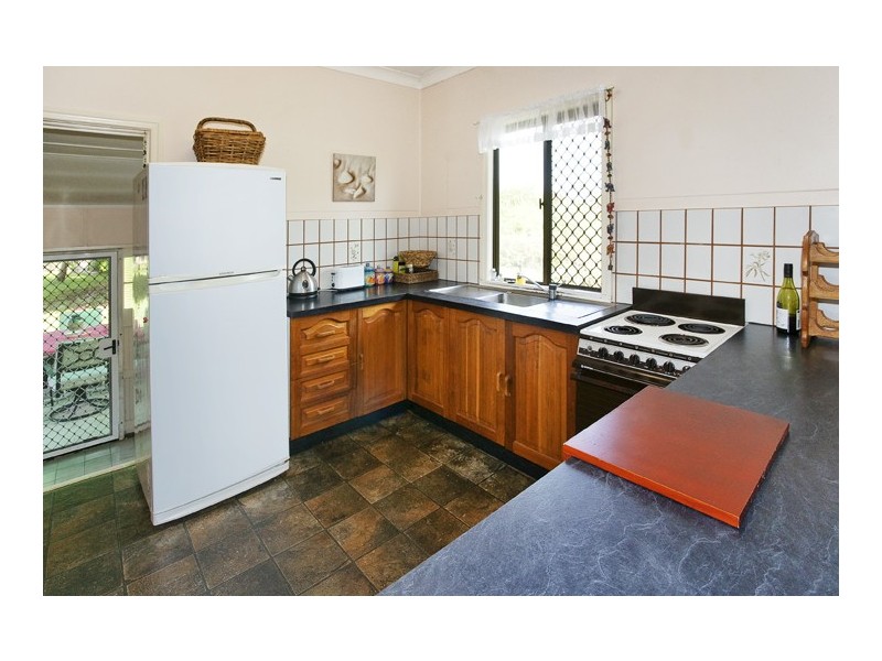 10 Sturgeon Street, Redcliffe QLD 4020