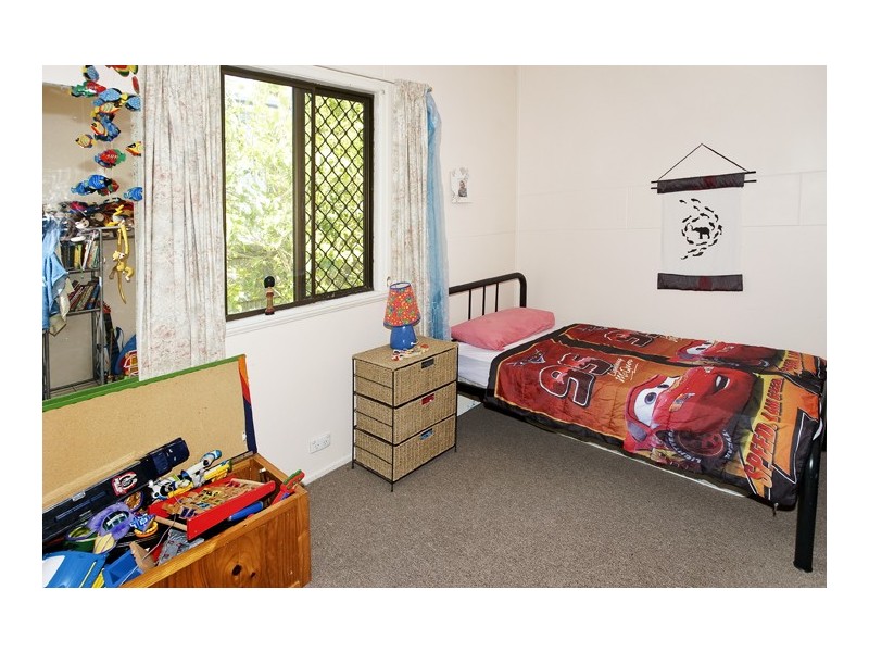 10 Sturgeon Street, Redcliffe QLD 4020