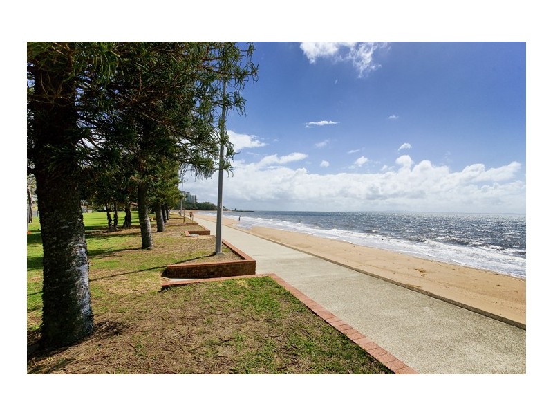 10 Sturgeon Street, Redcliffe QLD 4020