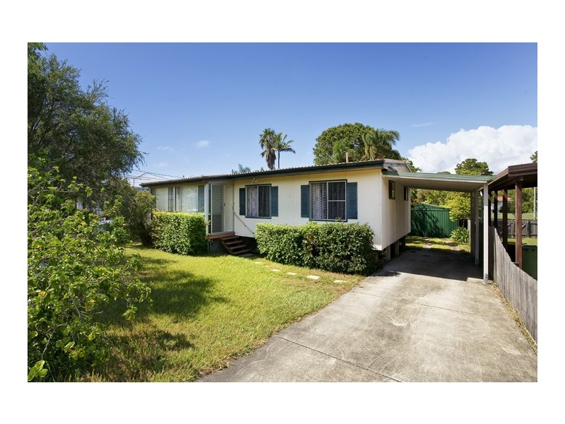 6 Tainton Street, Clontarf QLD 4019