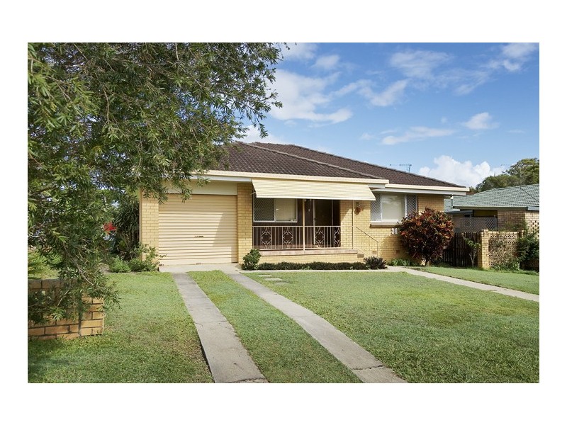 34 Waratah Drive, Clontarf QLD 4019