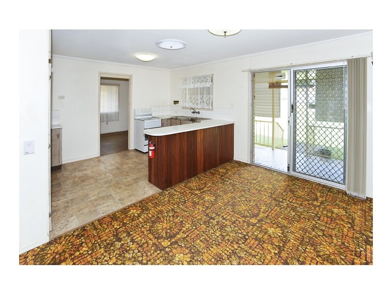 34 Waratah Drive, Clontarf QLD 4019