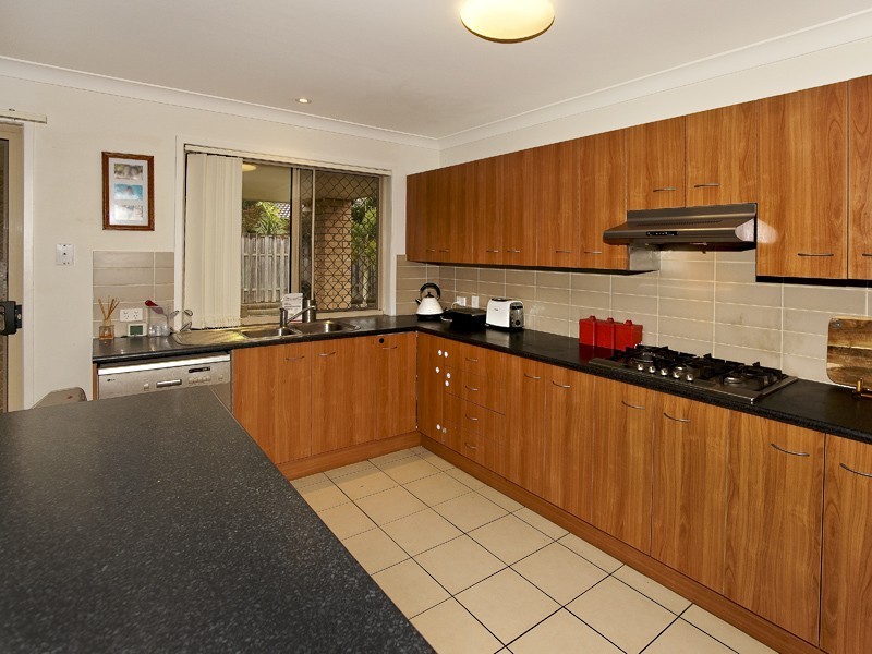 8 Hind Court, Bellmere QLD 4510