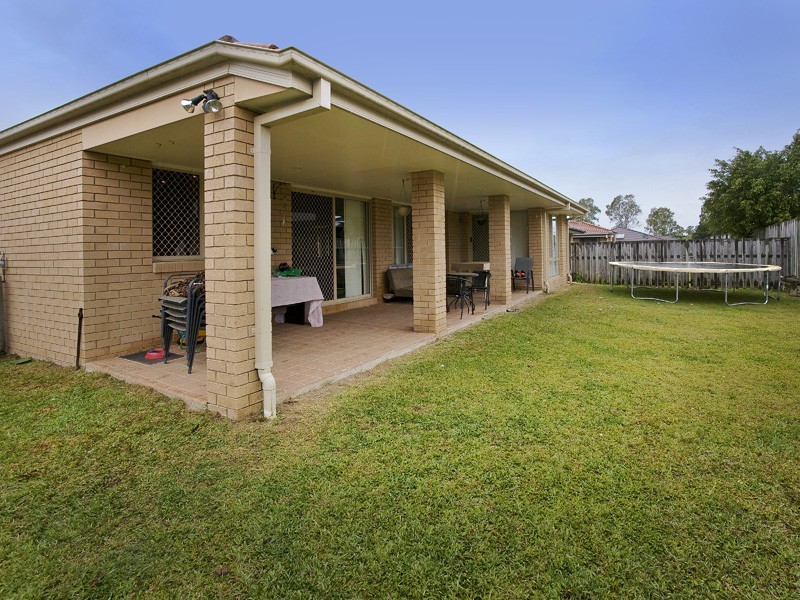 8 Hind Court, Bellmere QLD 4510