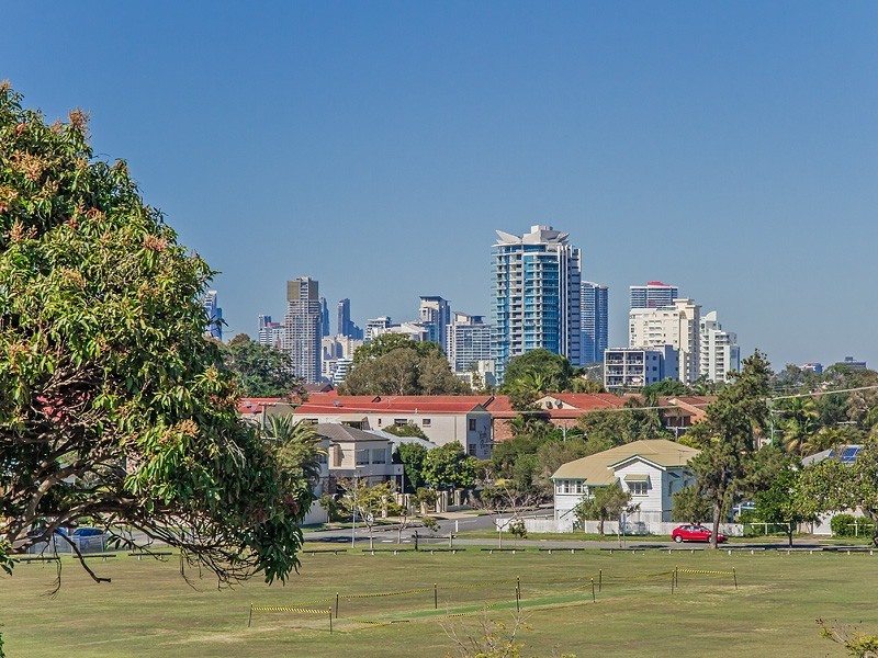 14/18 Parker Street, Labrador QLD 4215