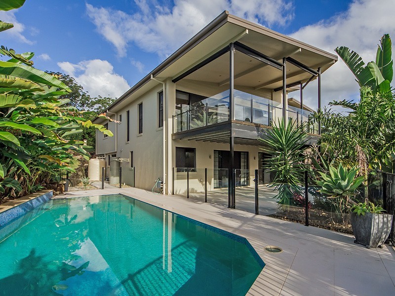 38 Sawtell Drive, Currumbin Waters QLD 4223