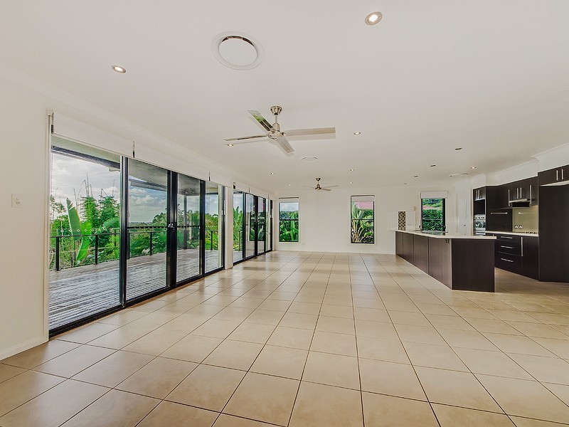 38 Sawtell Drive, Currumbin Waters QLD 4223