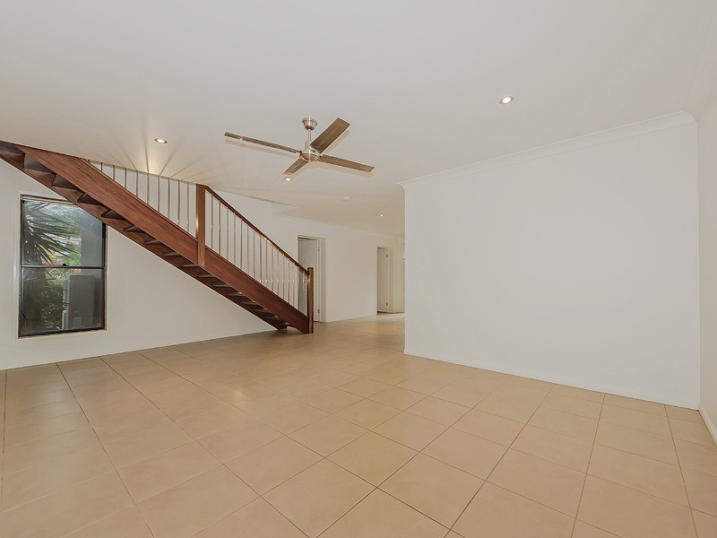 38 Sawtell Drive, Currumbin Waters QLD 4223