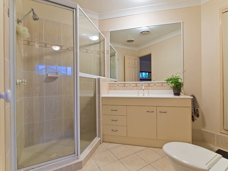 13 Mitchell Court, Rothwell QLD 4022