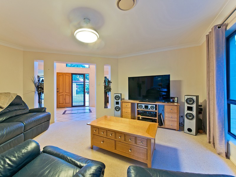 9 Gingerbrook Court, Upper Caboolture QLD 4510