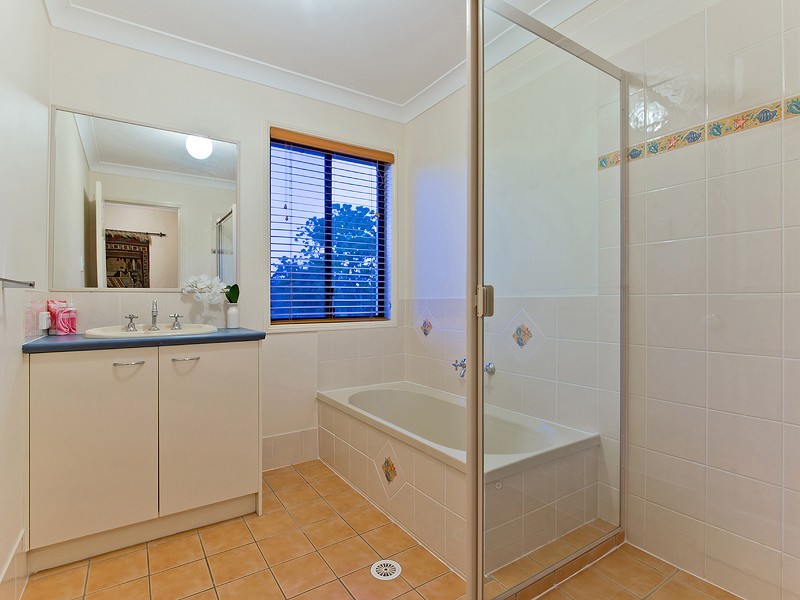 9 Gingerbrook Court, Upper Caboolture QLD 4510